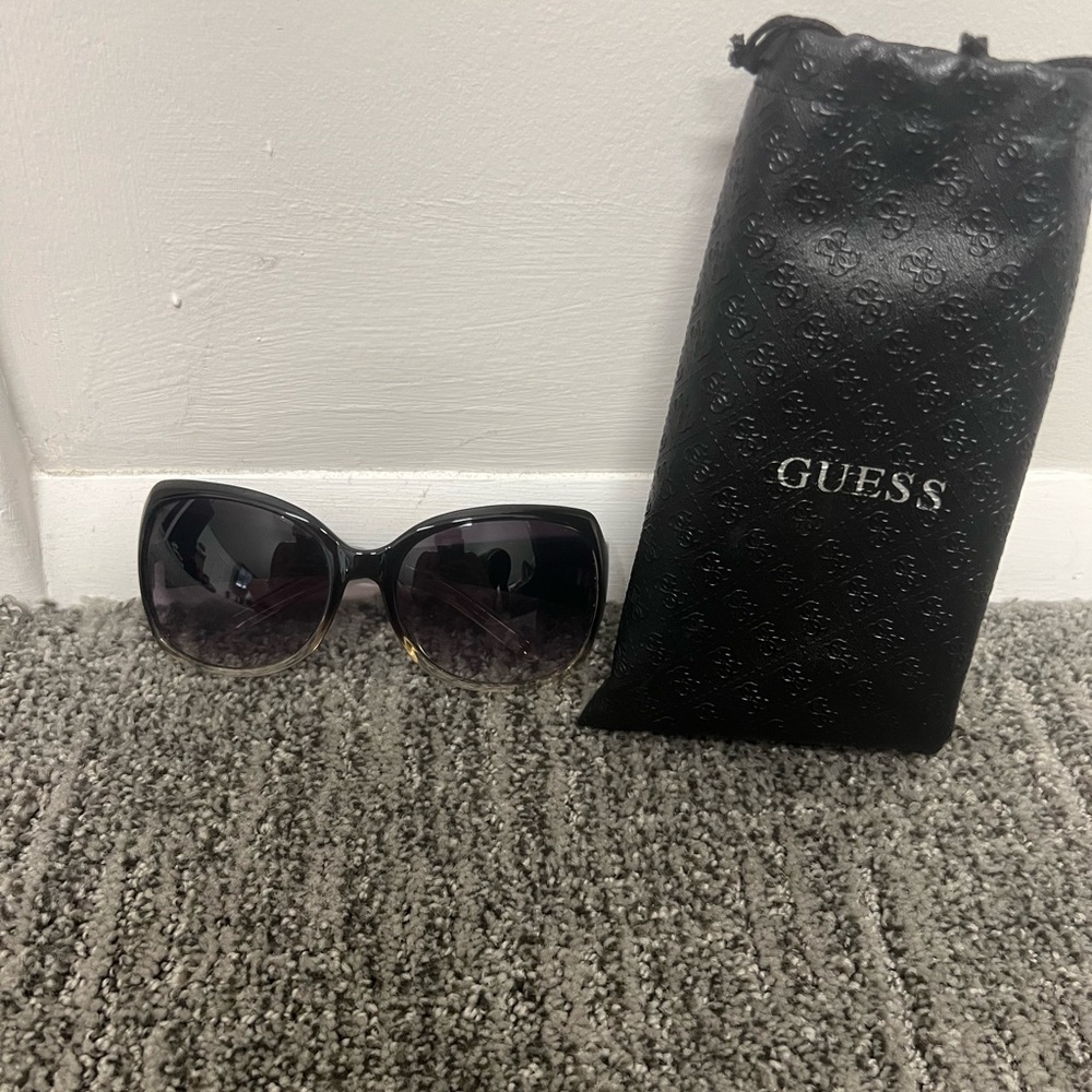Great condition barely worn